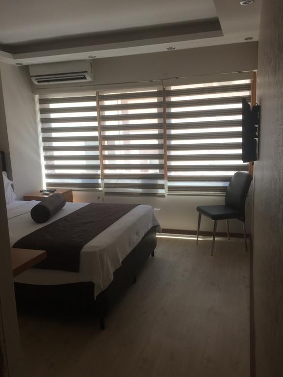 Yayla Hotel Σμύρνη Εξωτερικό φωτογραφία