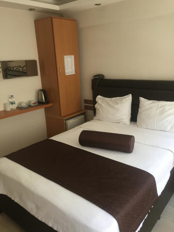 Yayla Hotel Σμύρνη Εξωτερικό φωτογραφία